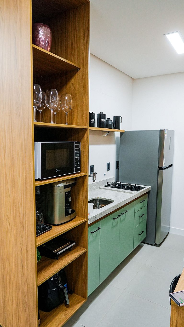 44A Studio luxo sofisticado com home office - Moov