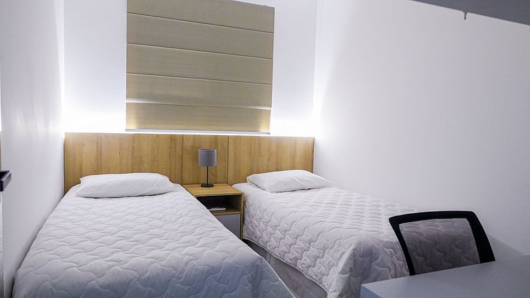45B Apto Suite Queen + 2 Camas no Moov Smart Home