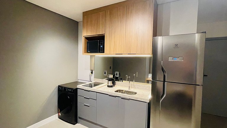 34B Studio premium moderno com máquina de lavar