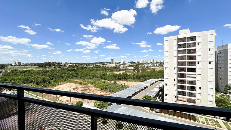 66B Apto executivo moderno, 2 mesas de trabalho