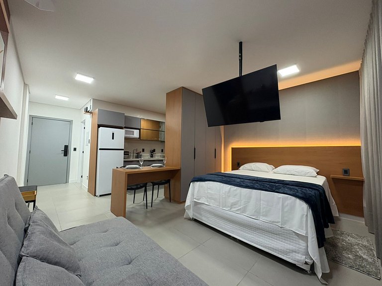 63B Studio exclusivo moderno com TV giratória