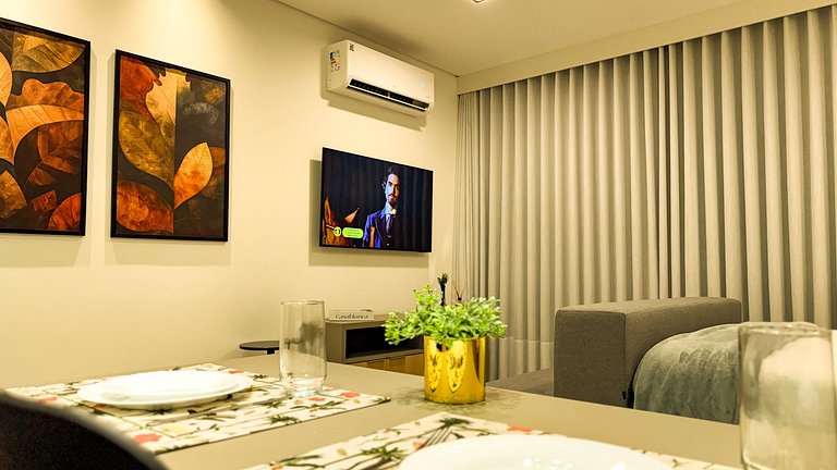 64B Studio premium aconchegante com sofá-cama