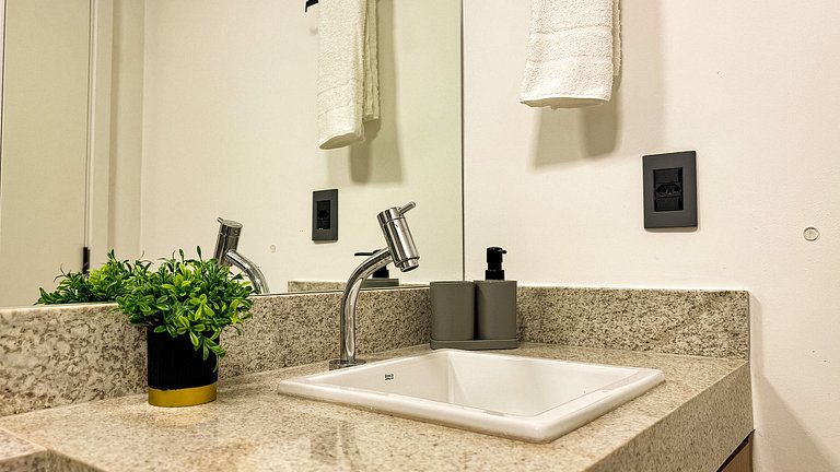 36A Apto Luxuoso e Moderno - Moov Smart Home