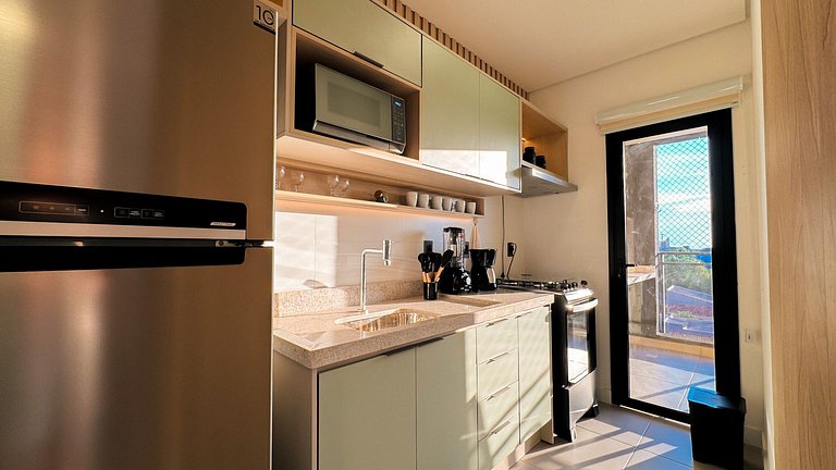 32A Apto Luxuoso com Suite Queen - Moov Smart Home