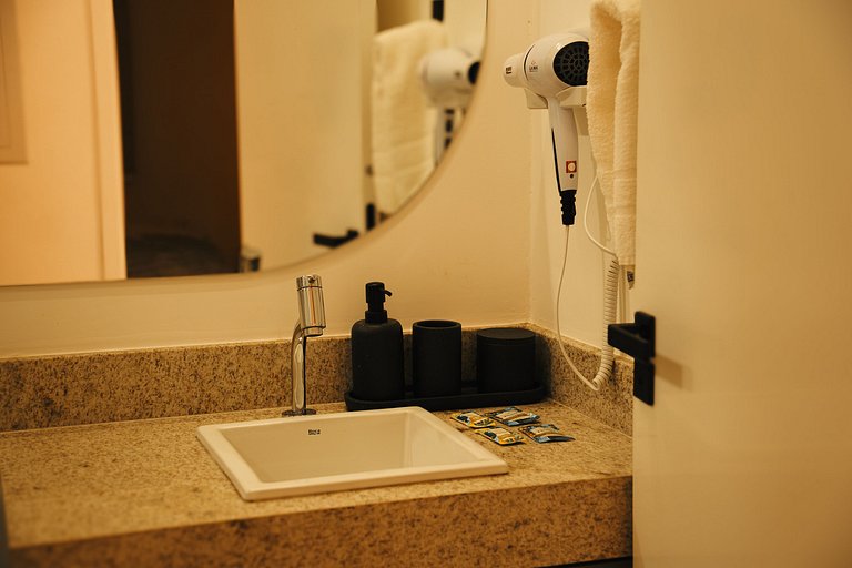 22A Apto Premium c/ 2 Camas Queen -Moov Smart Home