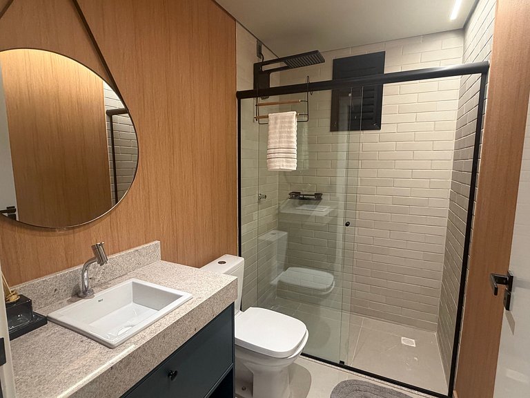 63A Studio luxo com decoração retrô - Moov Smart